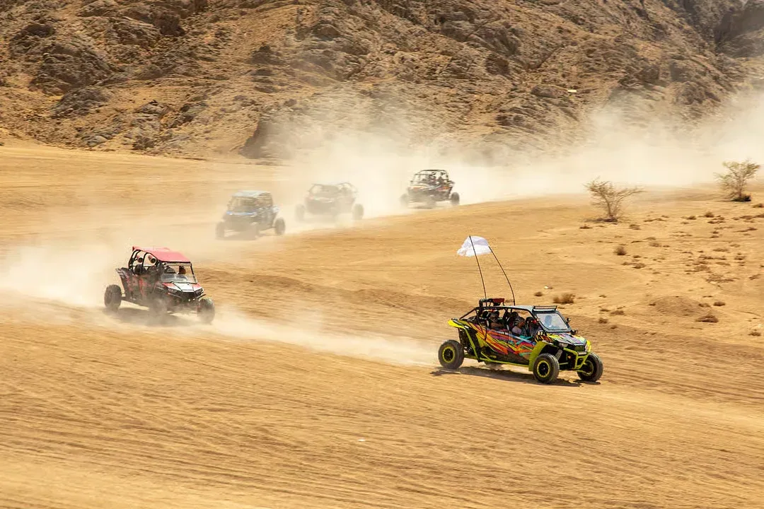 Safari nel Deserto con Polaris Buggy